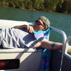 Meet your Posher, Chris